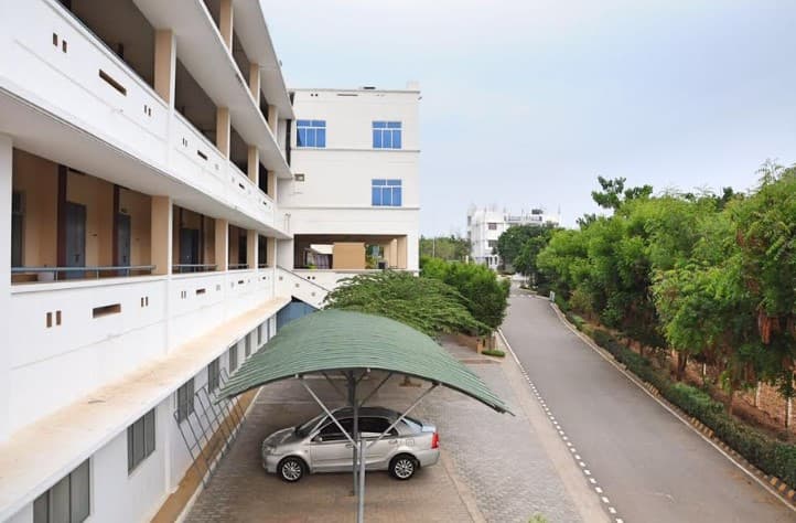 Knowledge Institute of Technology Salem Academic Building photo 1